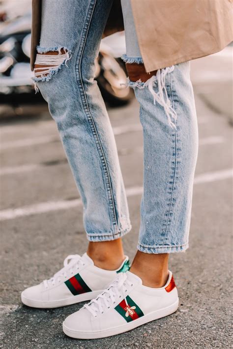 gucci rocket sneaker celebrity styling|how to wear gucci style.